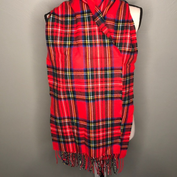 Softer than Cashmere D&Y scarf NWOT - 3/$25 SALE! - Picture 4 of 4